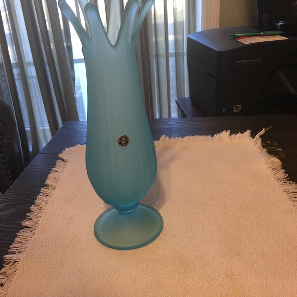 Bud vase